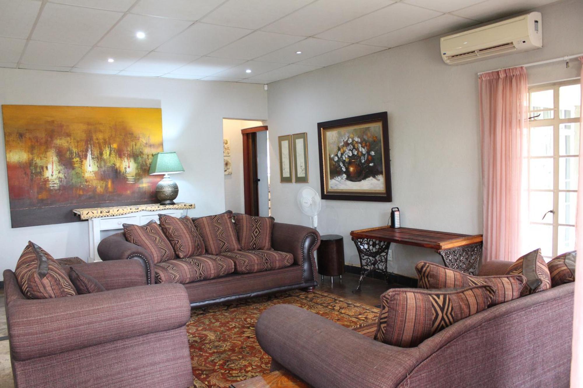 Tucked-Away 1&2 Bedroom Houses Mbombela Ngoại thất bức ảnh
